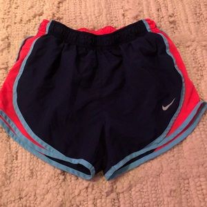 NIKE DRI FIT SHORTS ATHLETIC PREPPY
